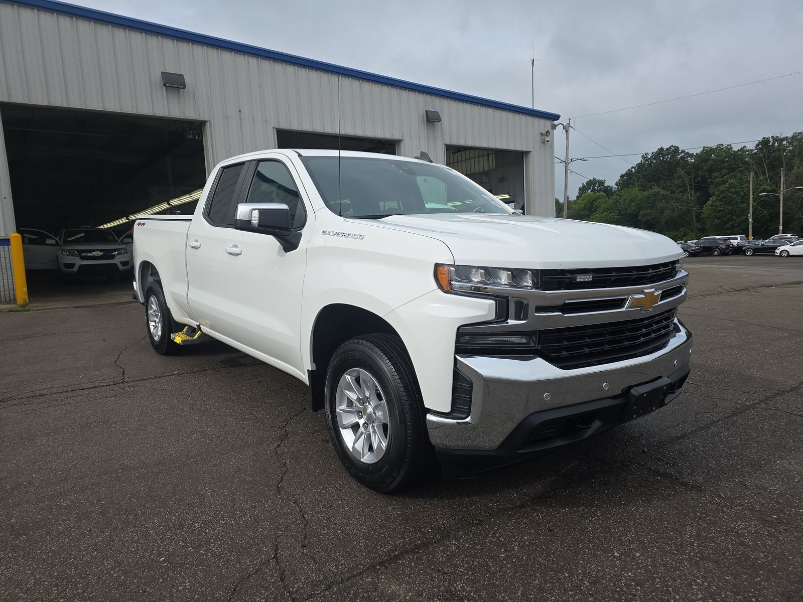 2020 Chevrolet Silverado 1500 LT AWD