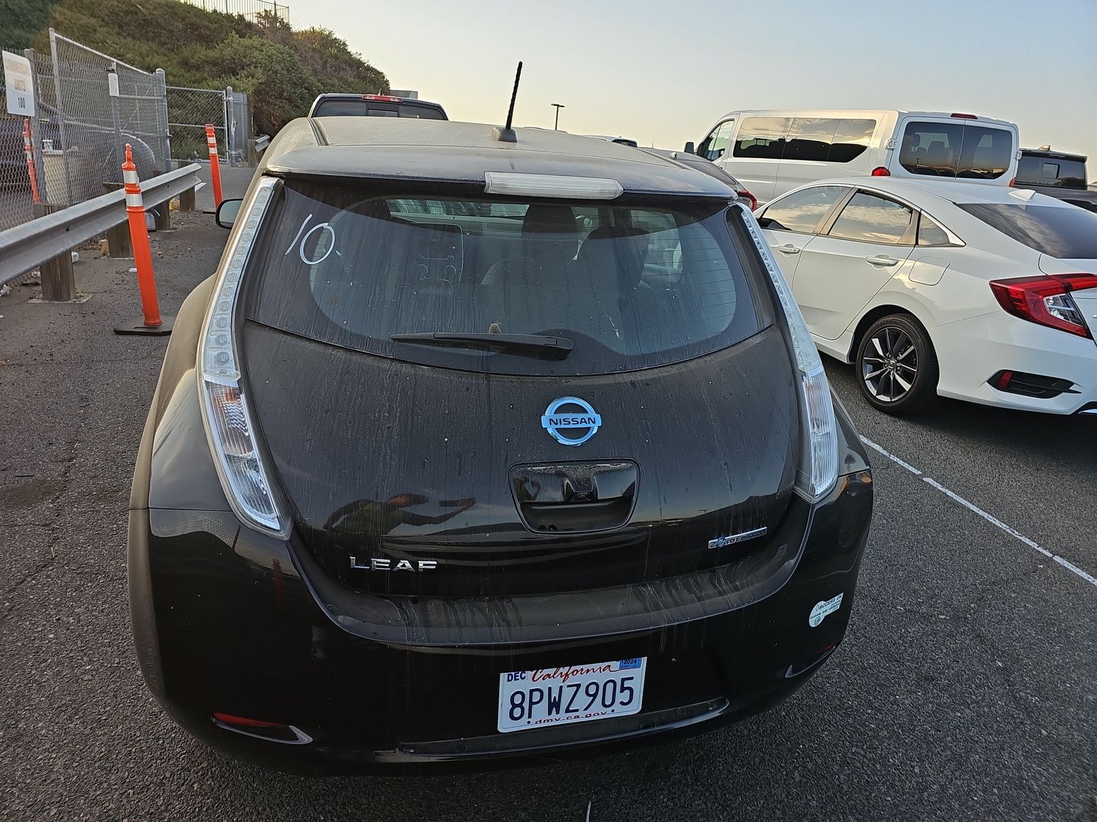 2016 Nissan LEAF S FWD