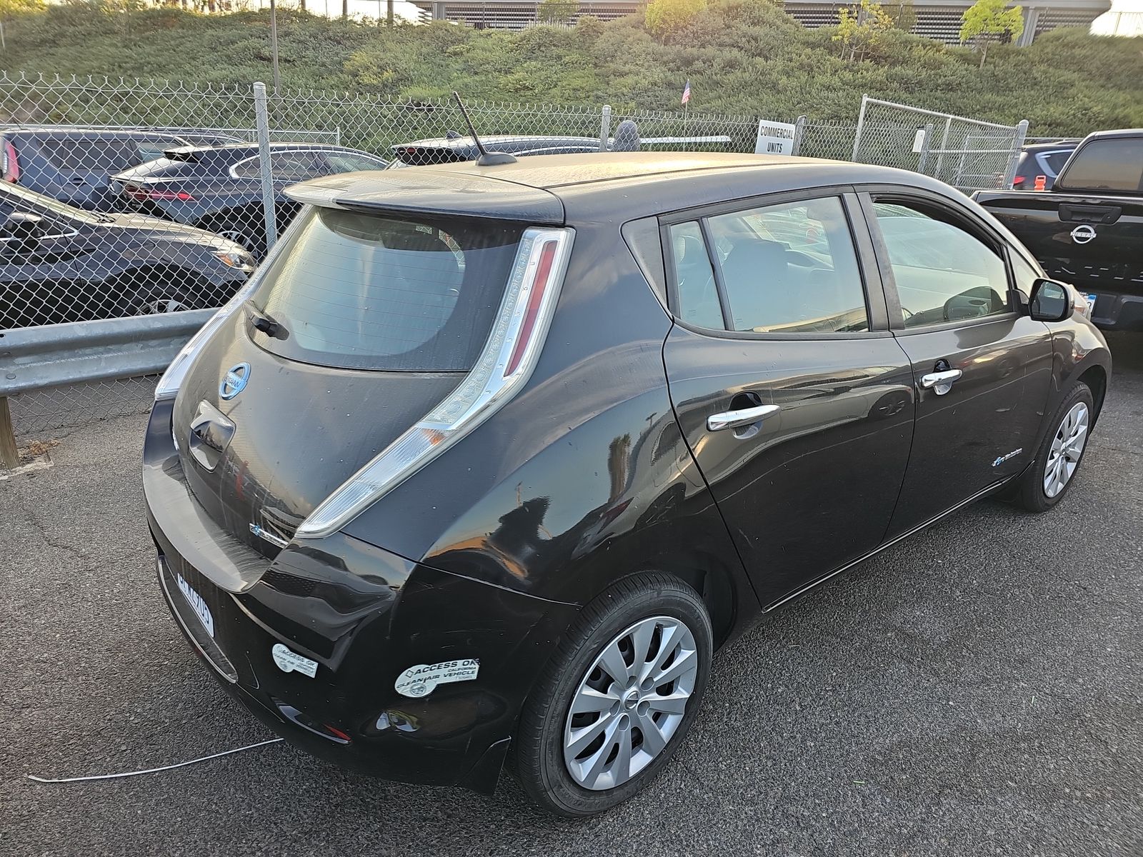 2016 Nissan LEAF S FWD