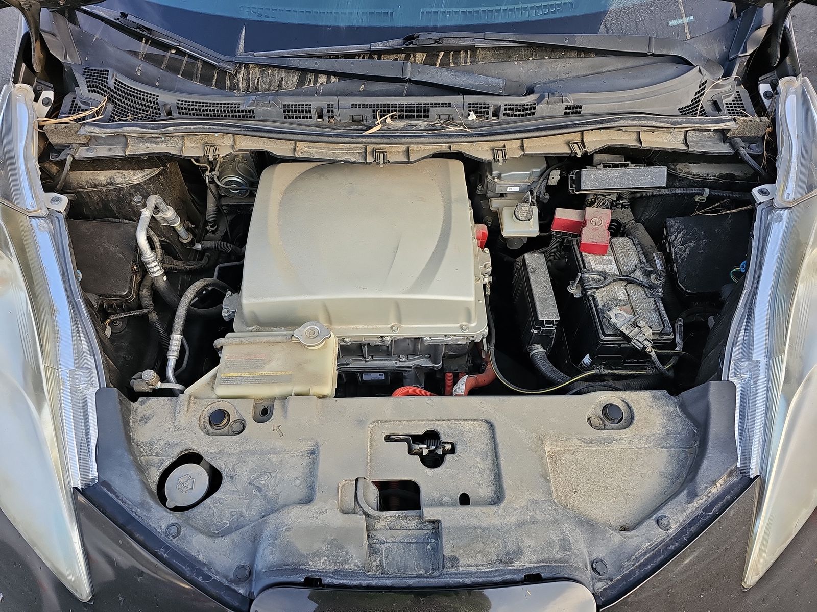 2016 Nissan LEAF S FWD