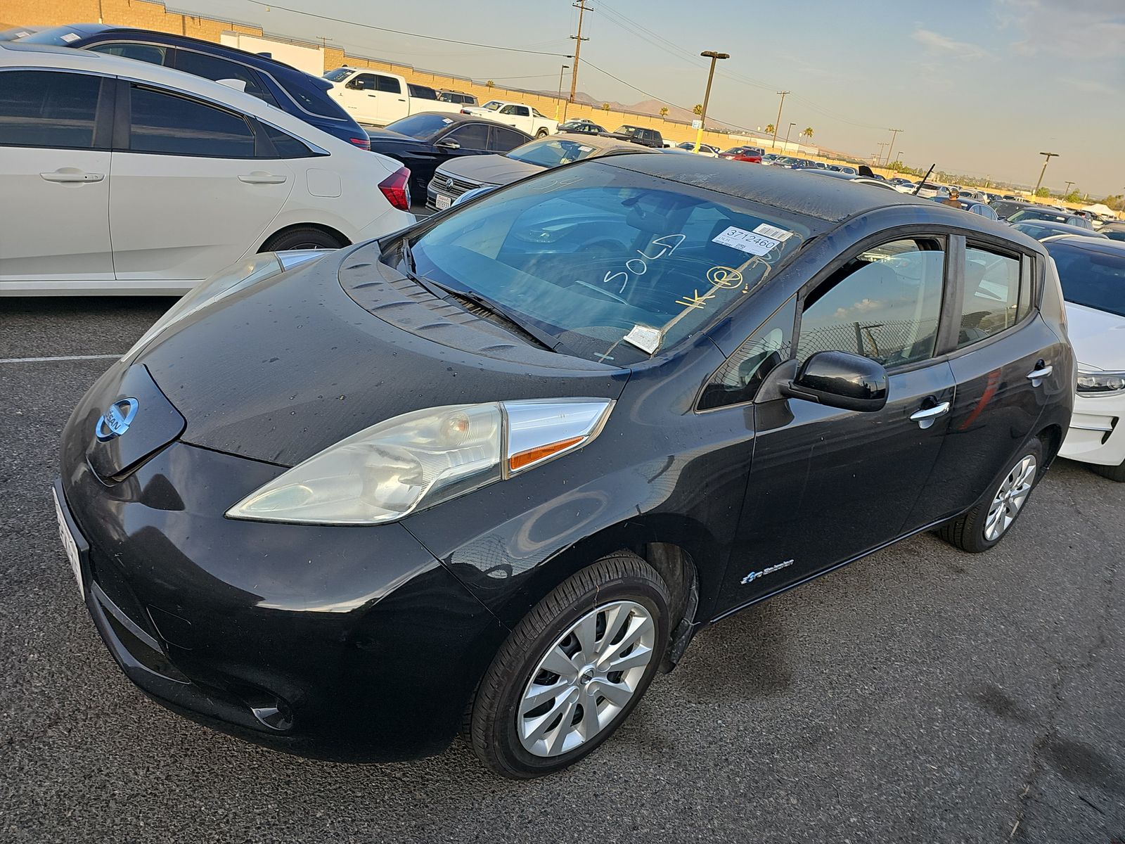 2016 Nissan LEAF S FWD