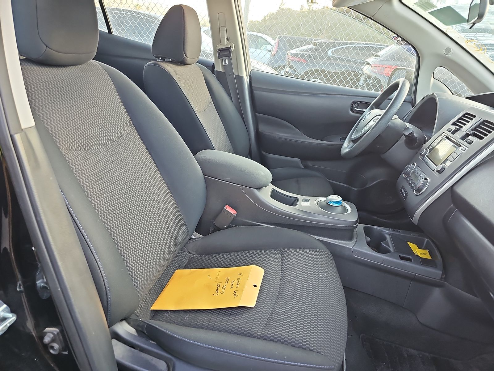 2016 Nissan LEAF S FWD