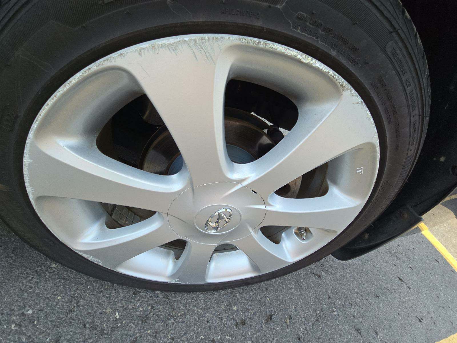 2013 Hyundai Elantra Limited FWD