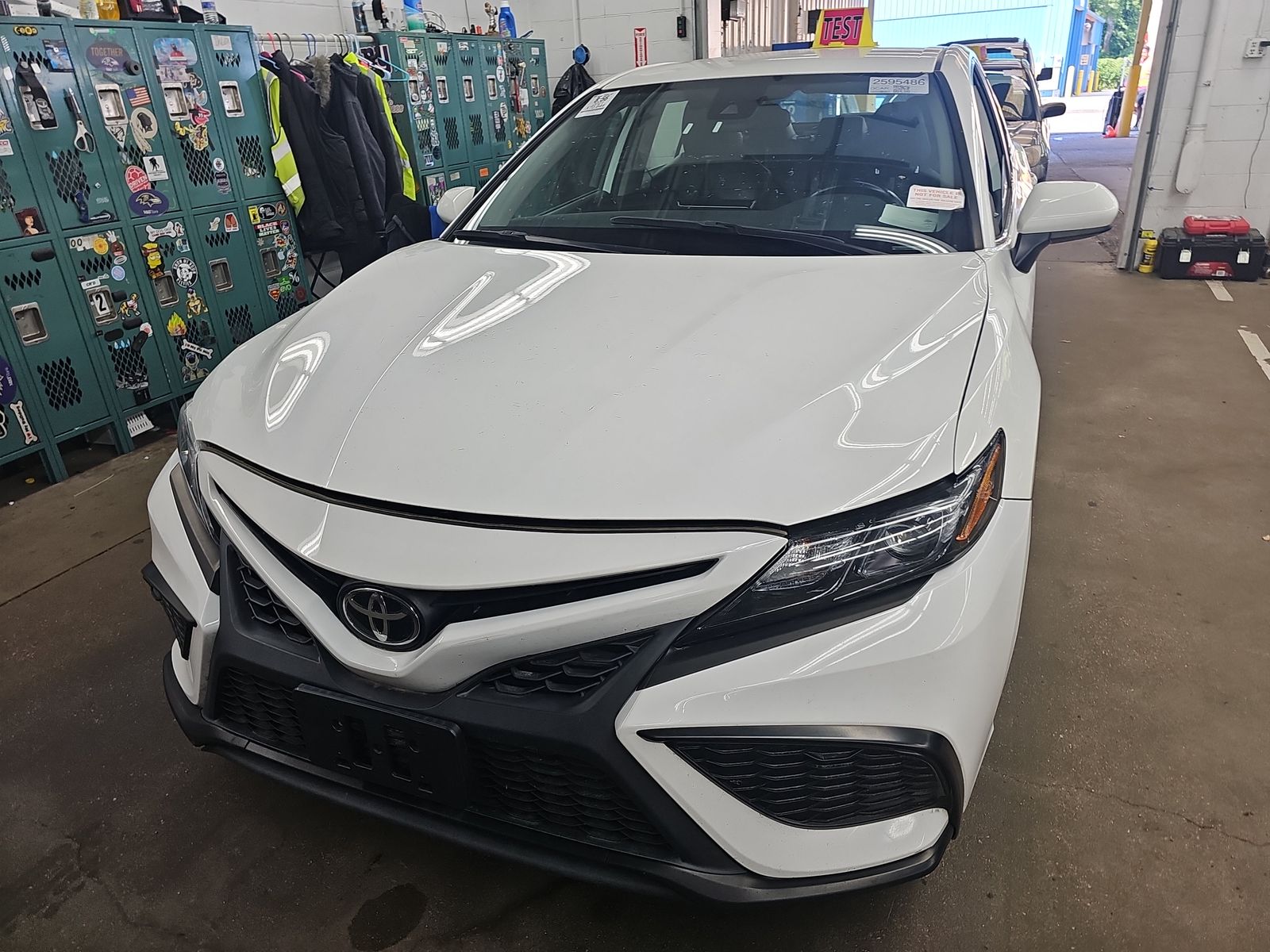 2021 Toyota Camry SE AWD