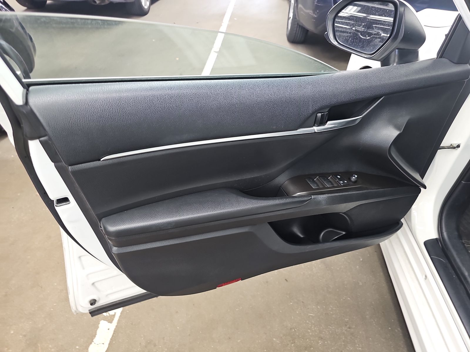 2021 Toyota Camry SE AWD