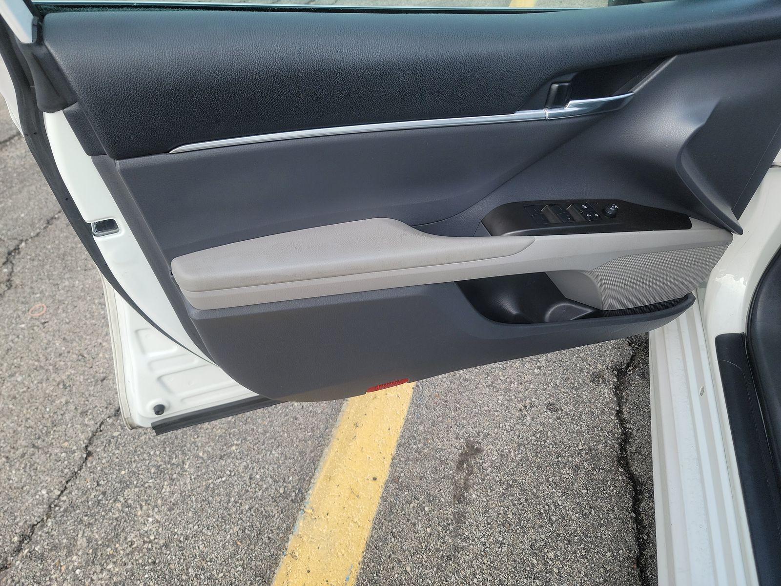 2022 Toyota Camry SE FWD