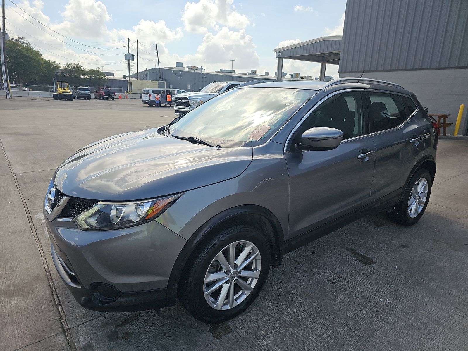 2017 Nissan Rogue Sport SV FWD