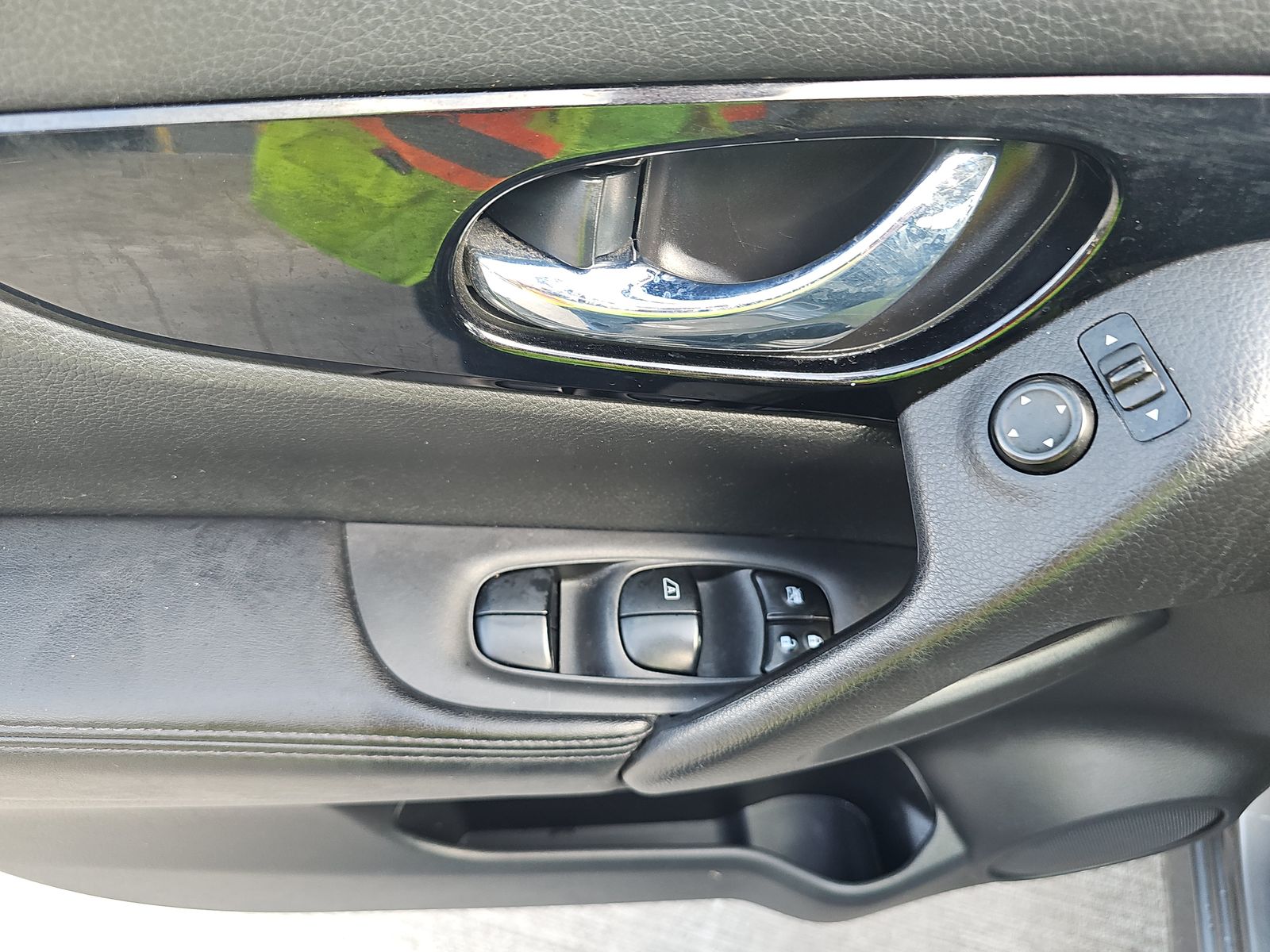 2017 Nissan Rogue Sport SV FWD