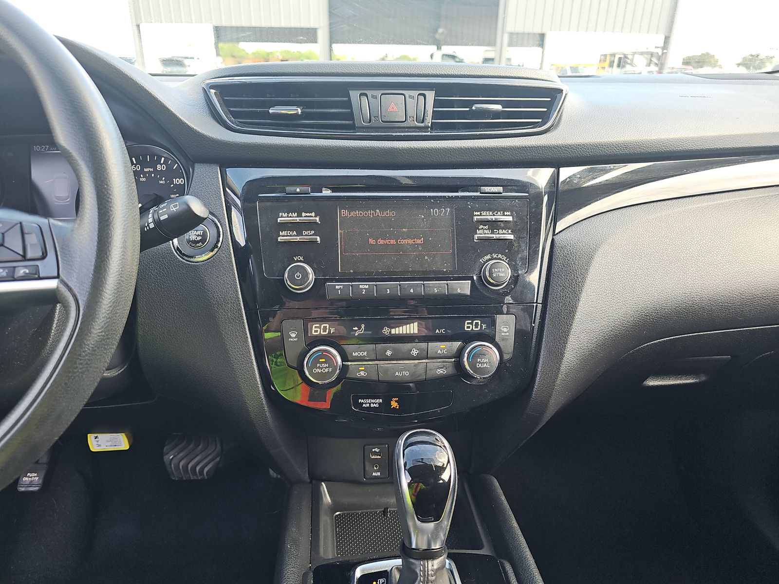 2017 Nissan Rogue Sport SV FWD