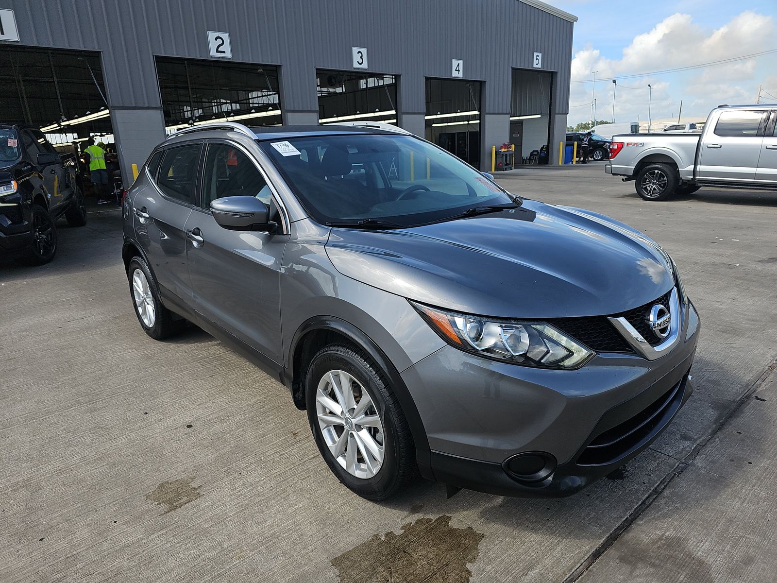 2017 Nissan Rogue Sport SV FWD