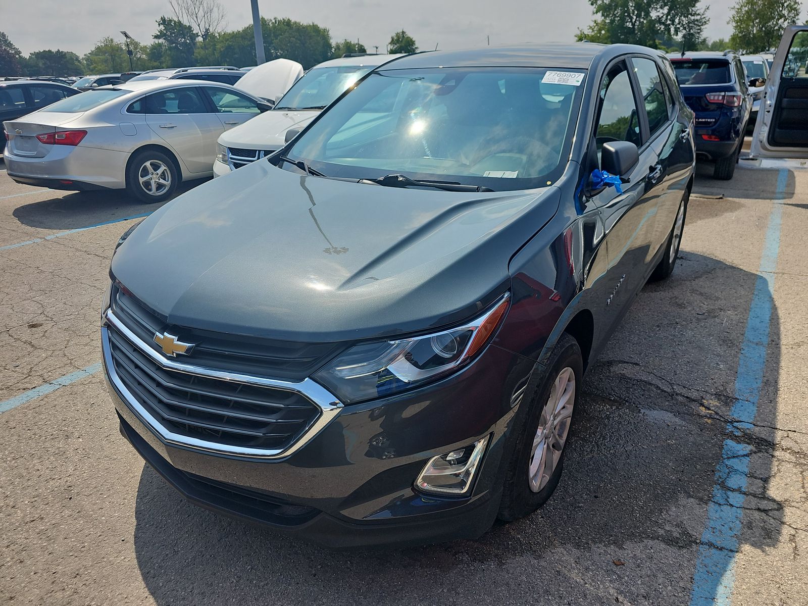 2020 Chevrolet Equinox LS FWD