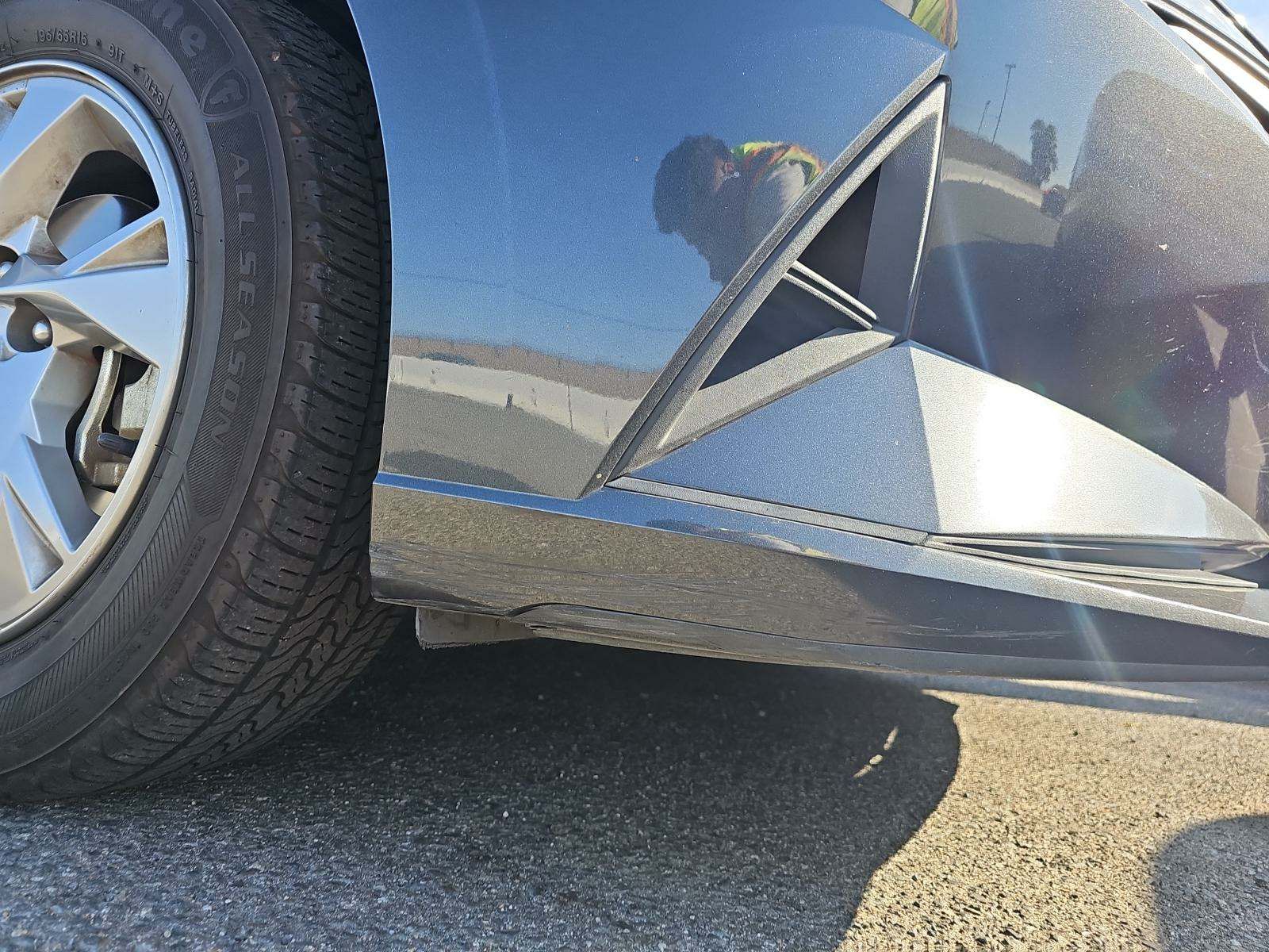 2021 Hyundai Elantra SE FWD