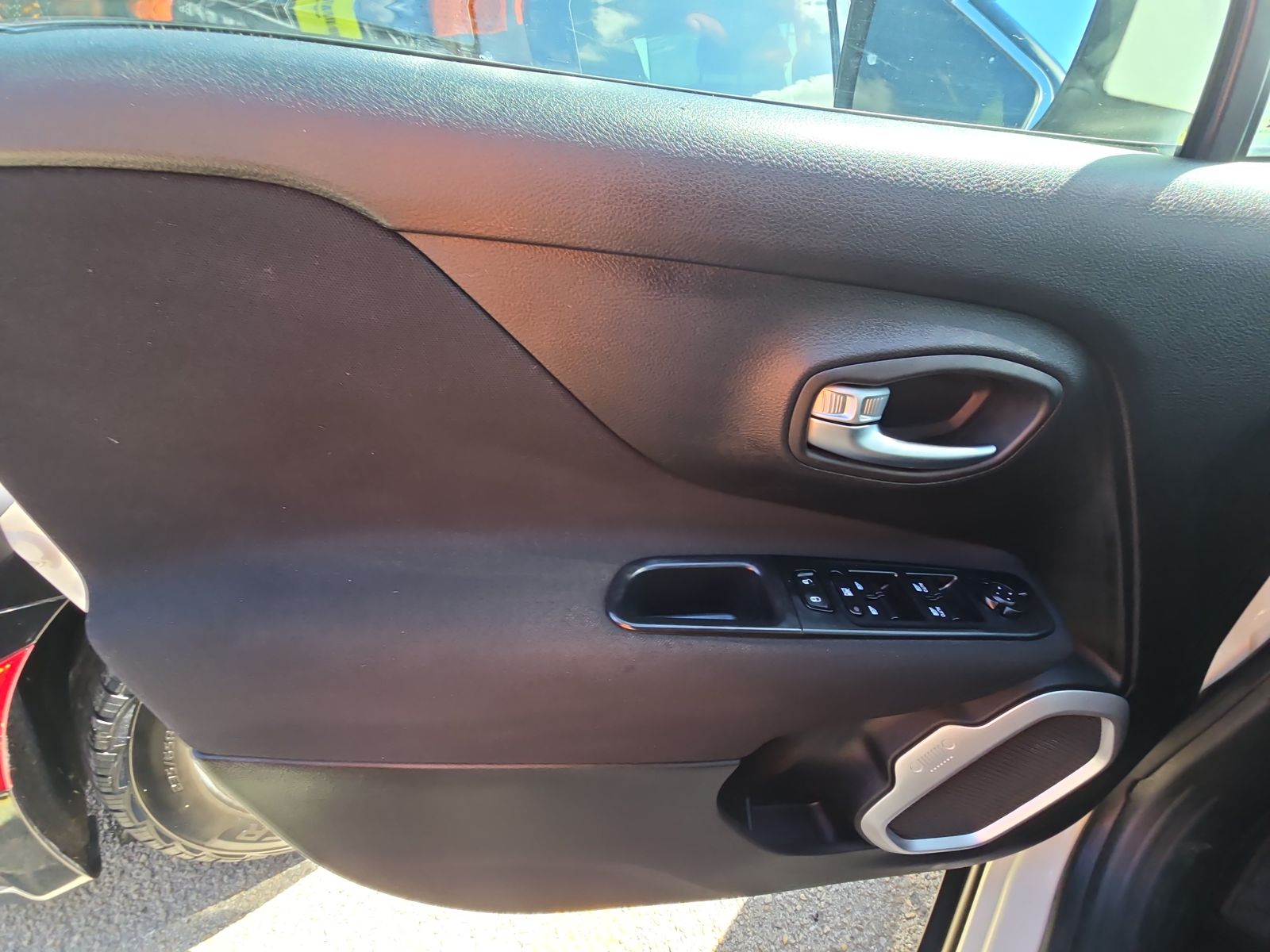 2019 Jeep Renegade Latitude AWD