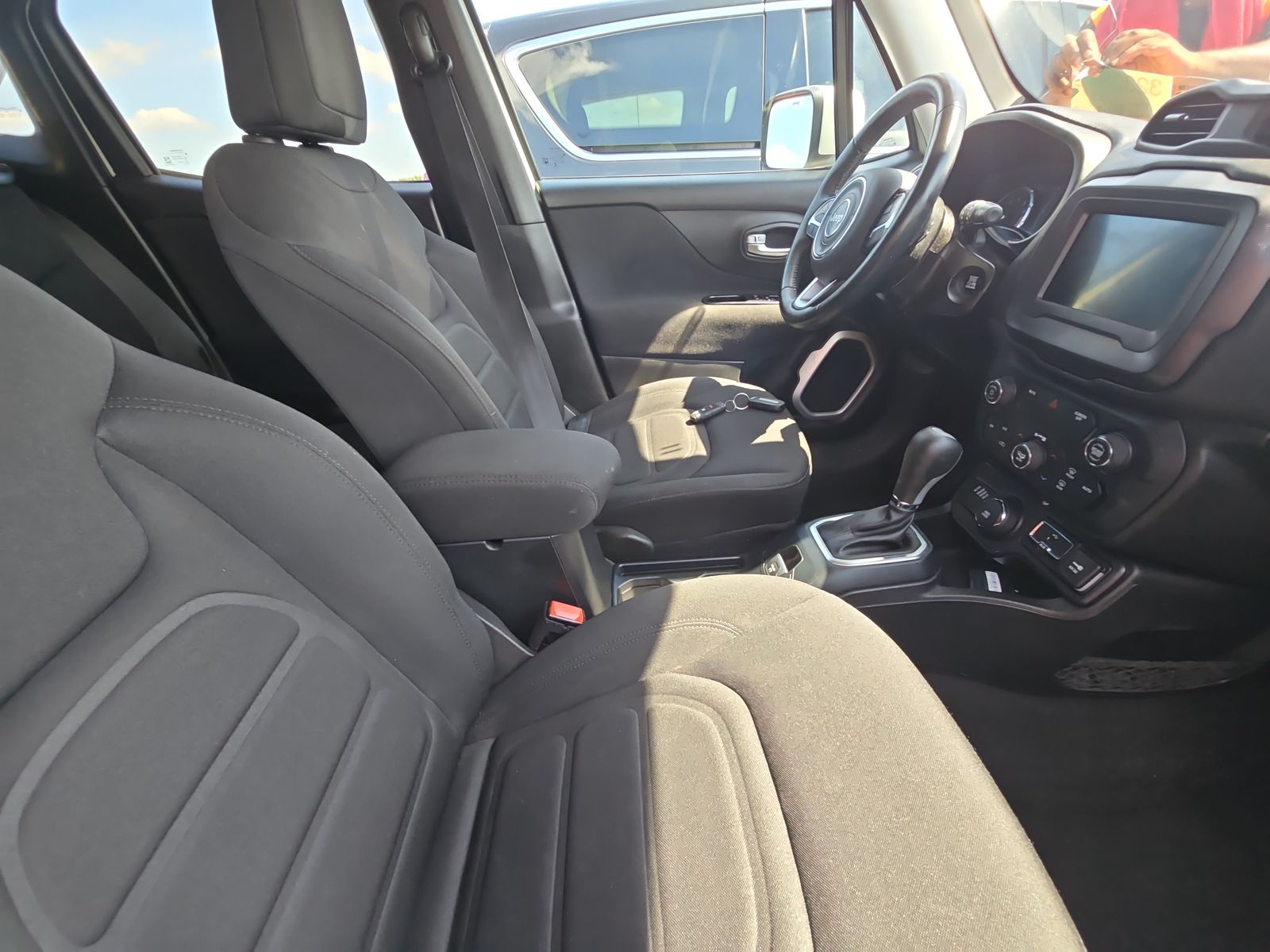 2019 Jeep Renegade Latitude AWD