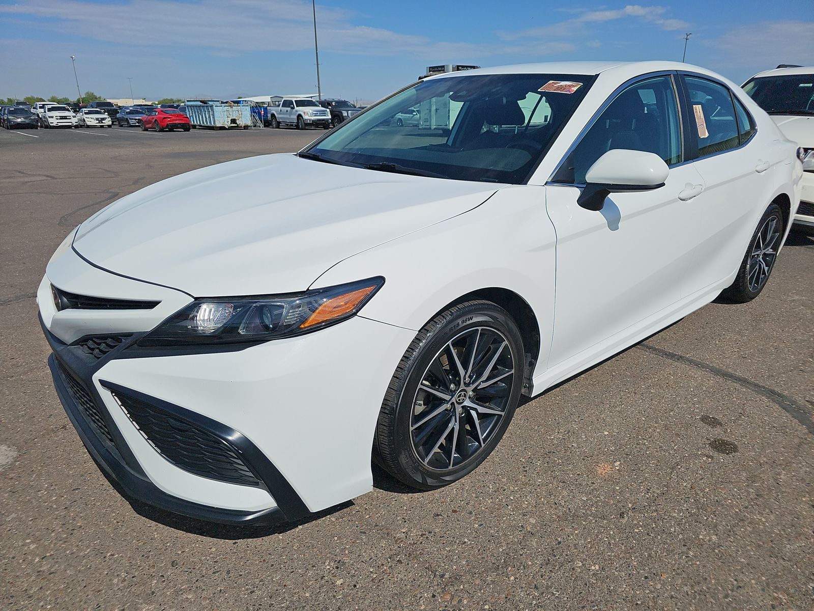 2021 Toyota Camry SE FWD
