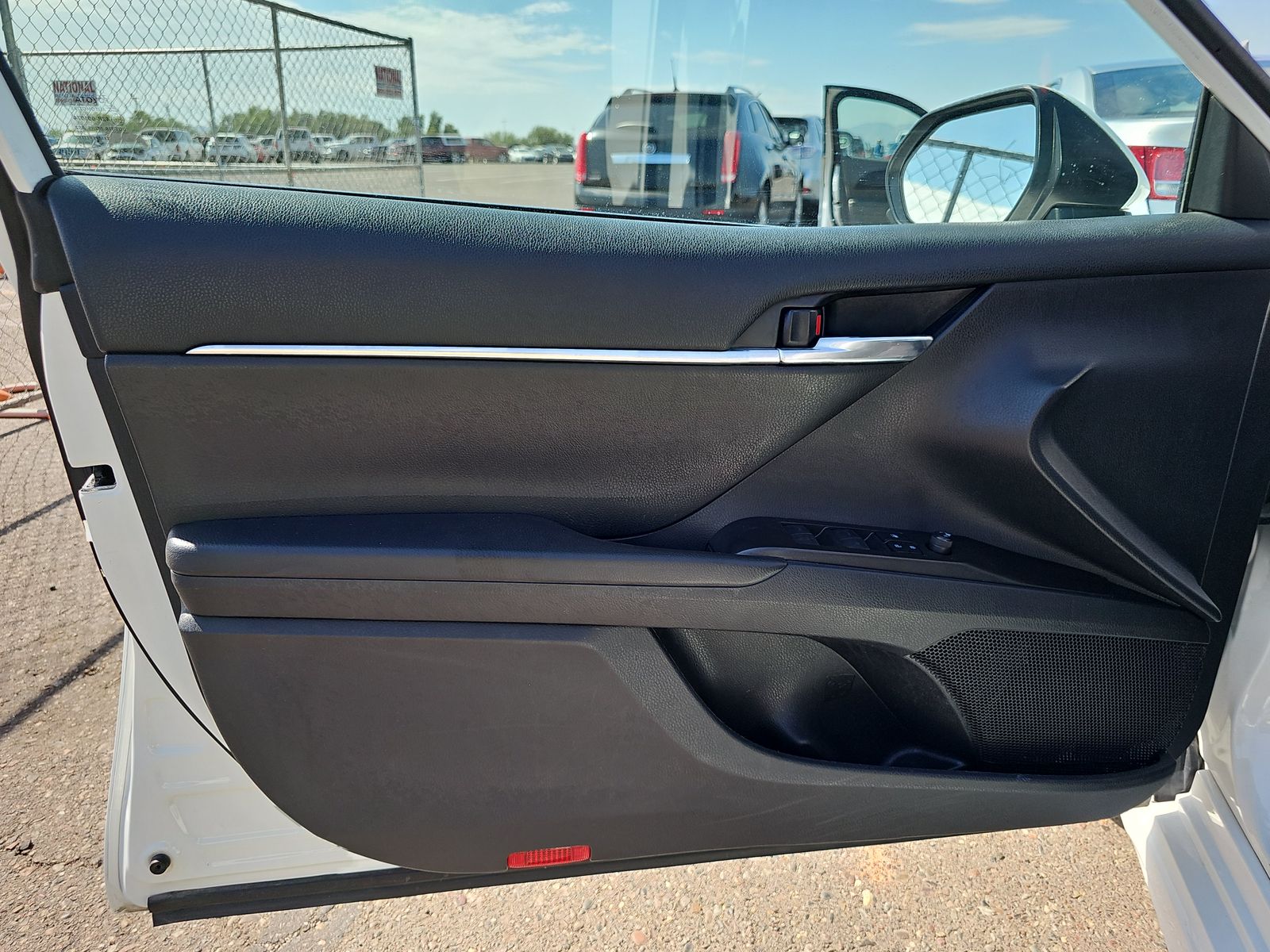 2021 Toyota Camry SE FWD