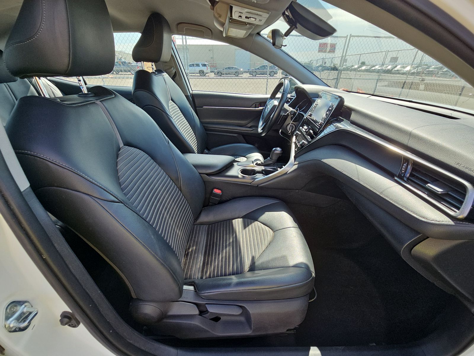 2021 Toyota Camry SE FWD