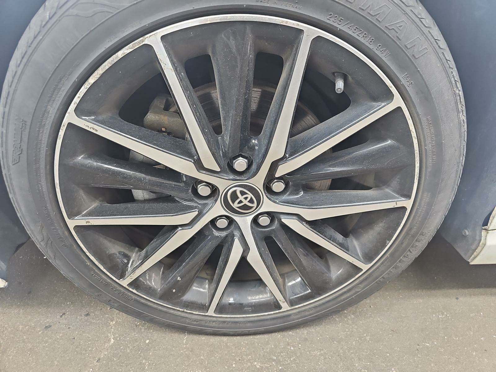 2021 Toyota Camry SE AWD