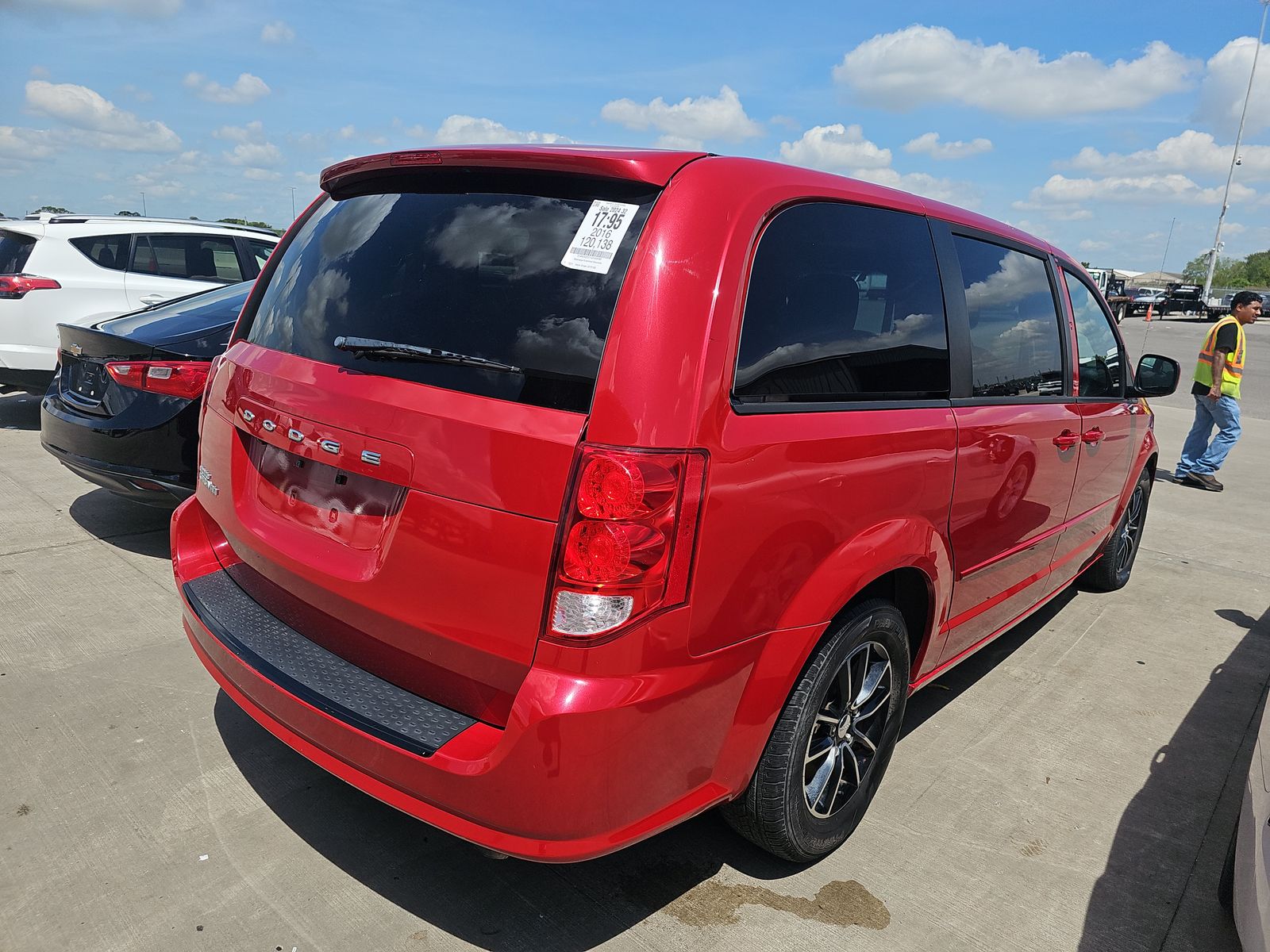 2016 Dodge Grand Caravan SXT Plus FWD