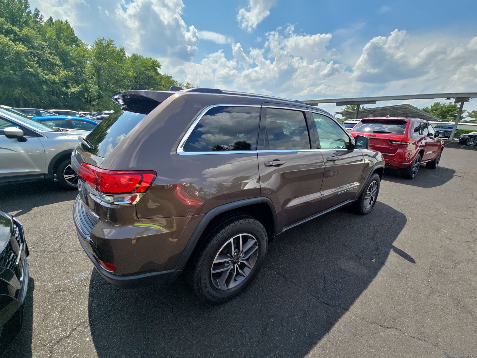 2020 Jeep Grand Cherokee Laredo E Edition AWD