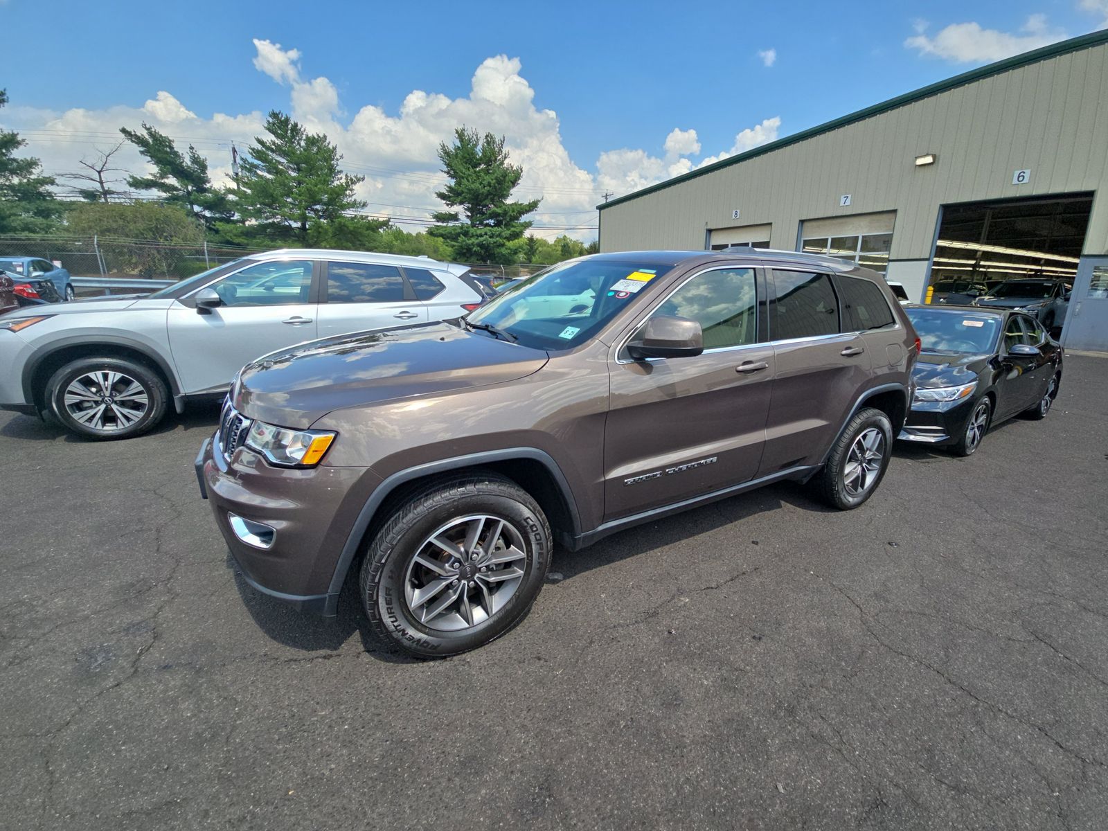 2020 Jeep Grand Cherokee Laredo E Edition AWD