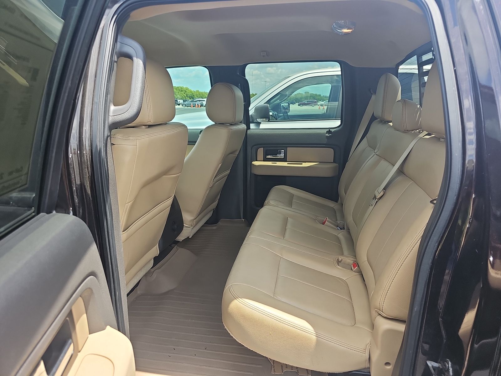 2014 Ford F-150 XLT RWD