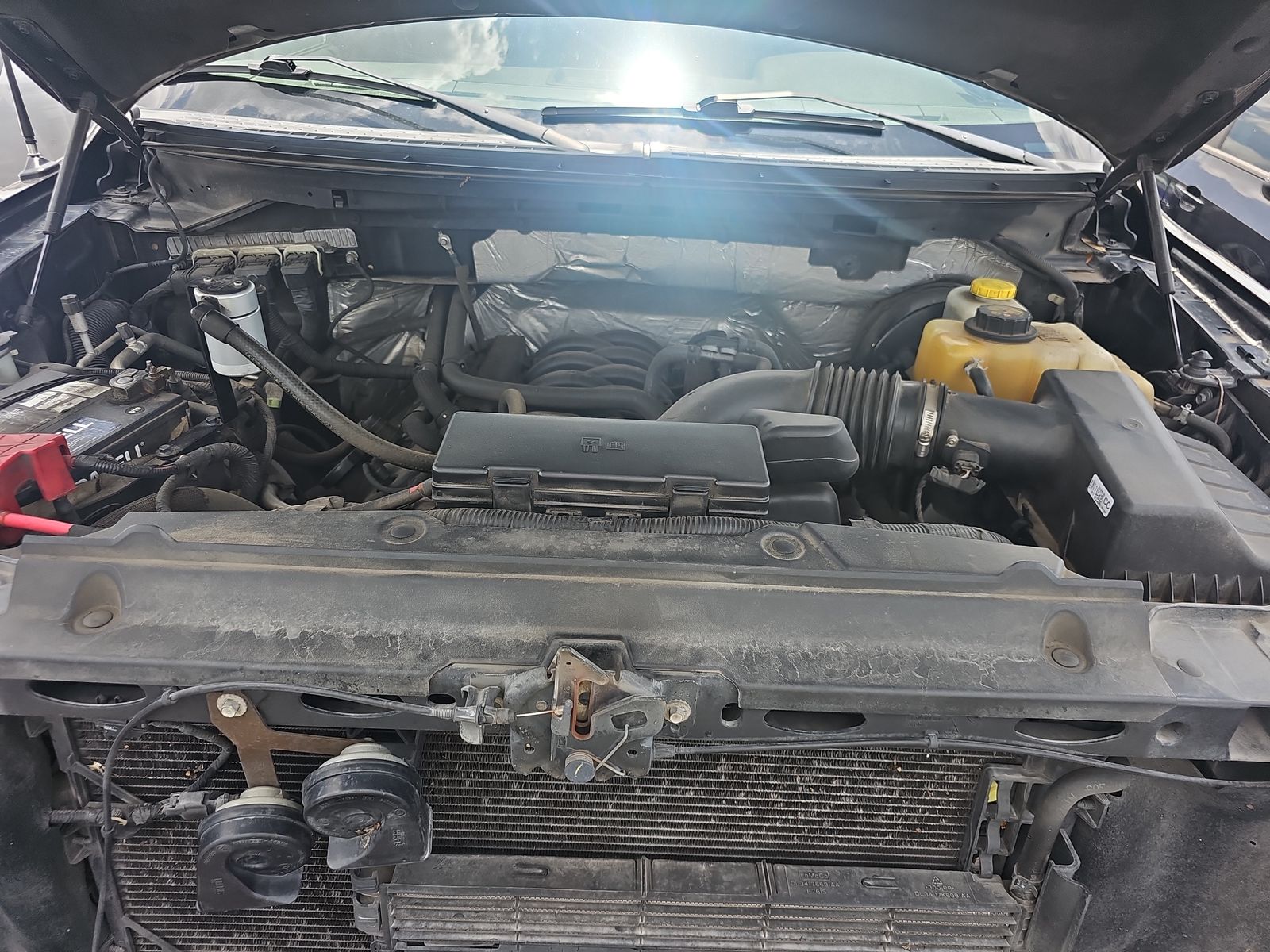 2014 Ford F-150 XLT RWD