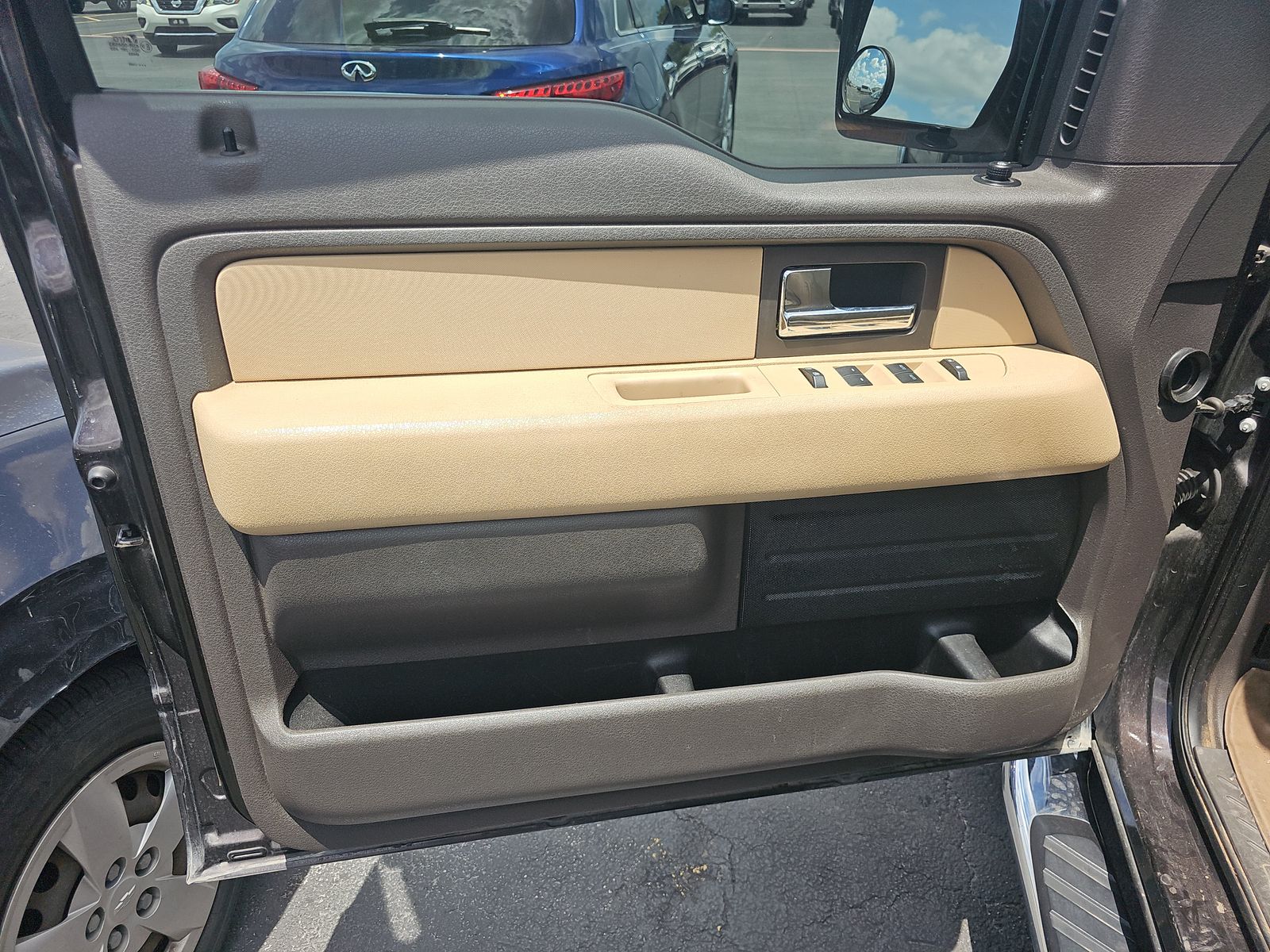 2014 Ford F-150 XLT RWD