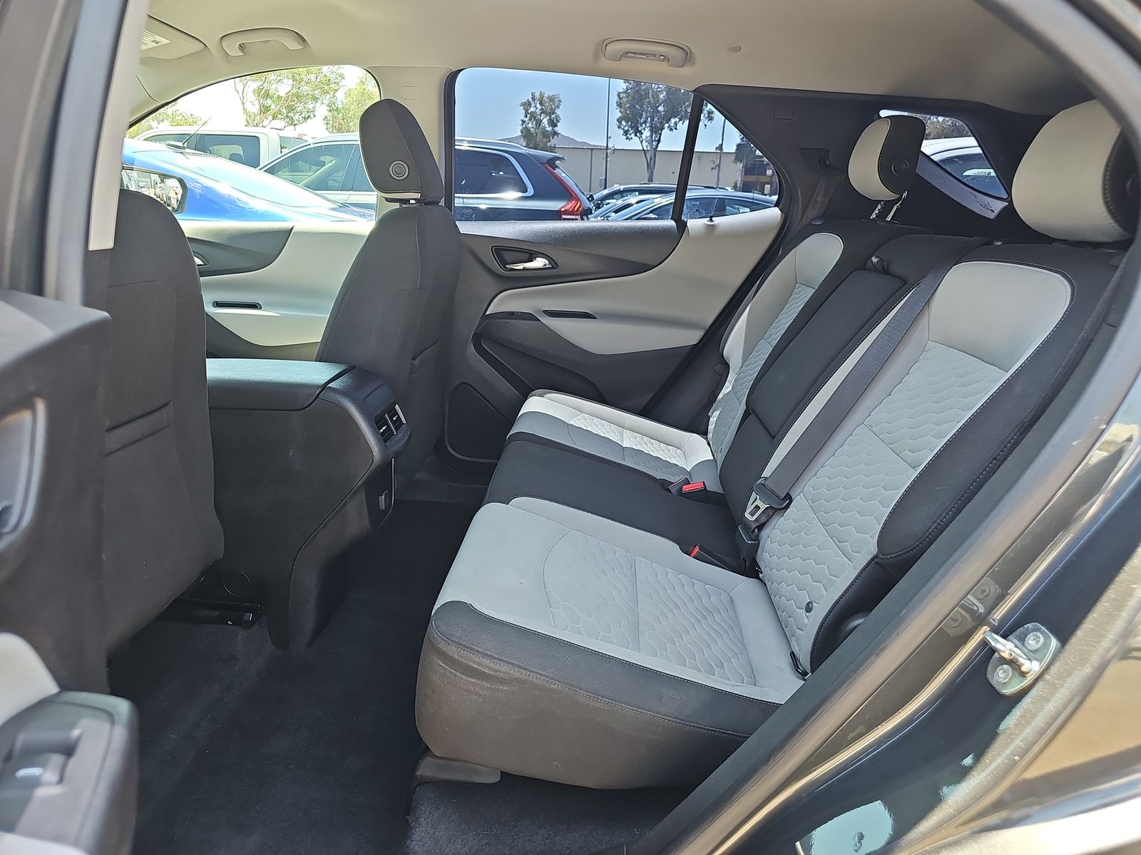 2018 Chevrolet Equinox LS FWD