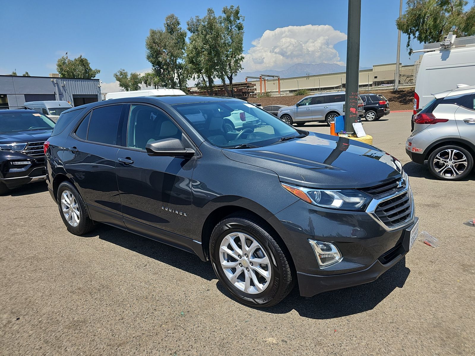 2018 Chevrolet Equinox LS FWD