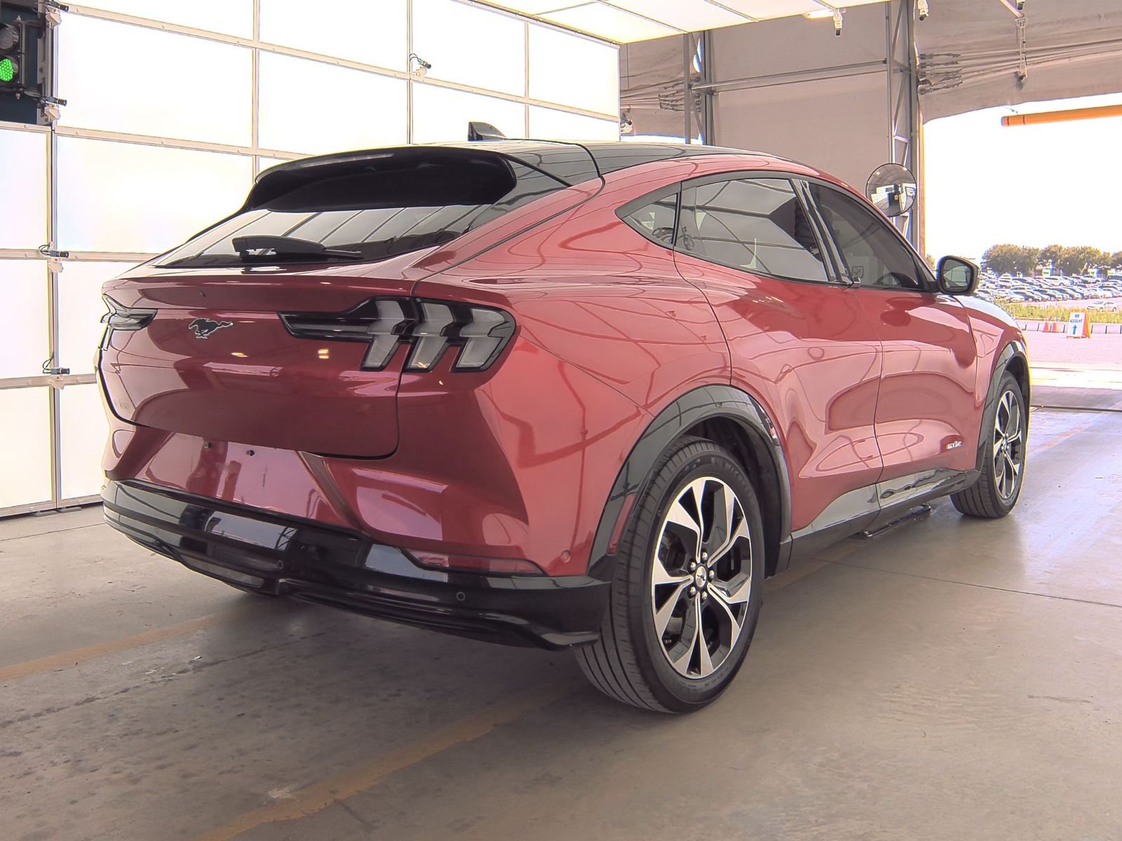 2021 Ford Mustang Mach-E Premium RWD