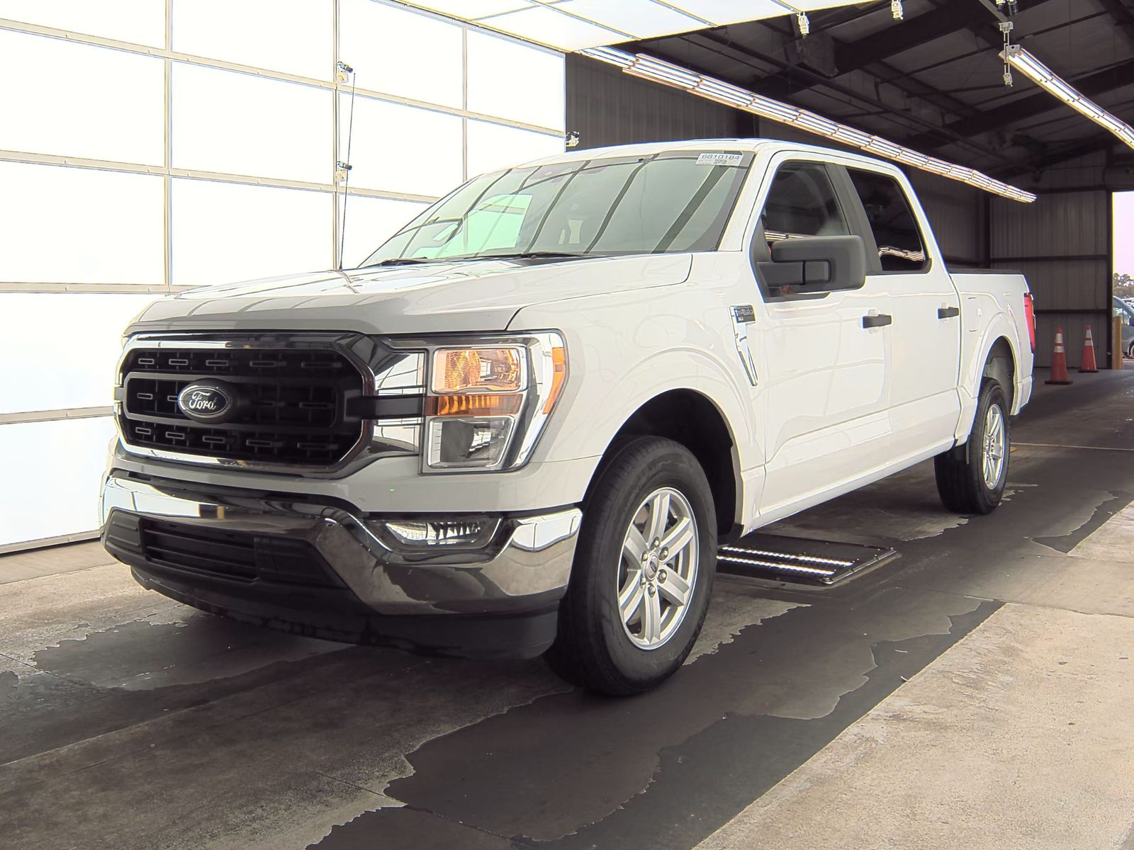 2021 Ford F-150 XLT RWD