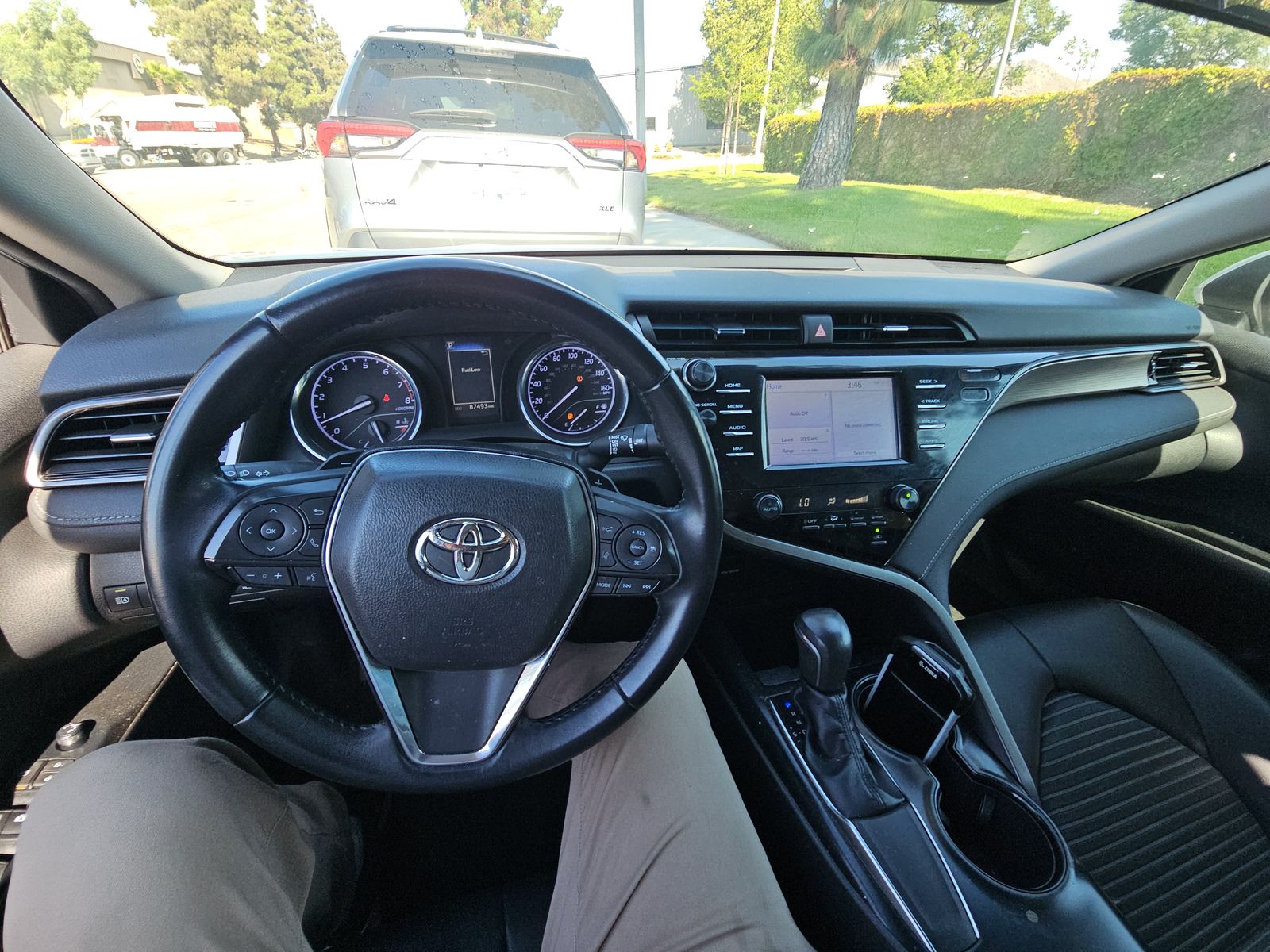 2019 Toyota Camry SE FWD