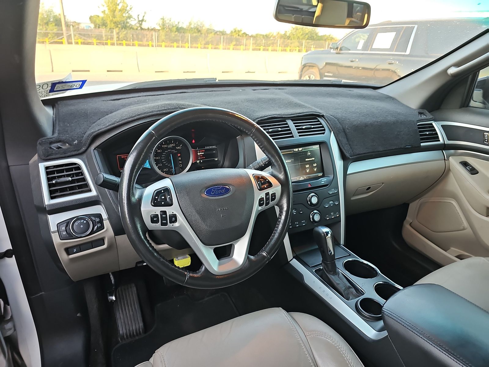 2012 Ford Explorer XLT FWD