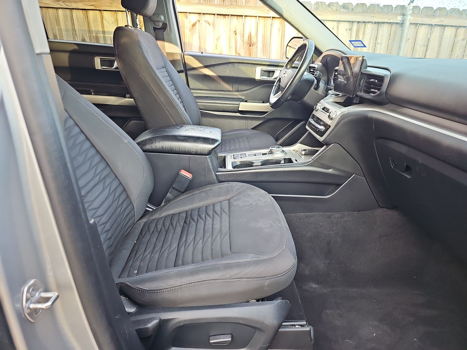 2021 Ford Explorer XLT FWD