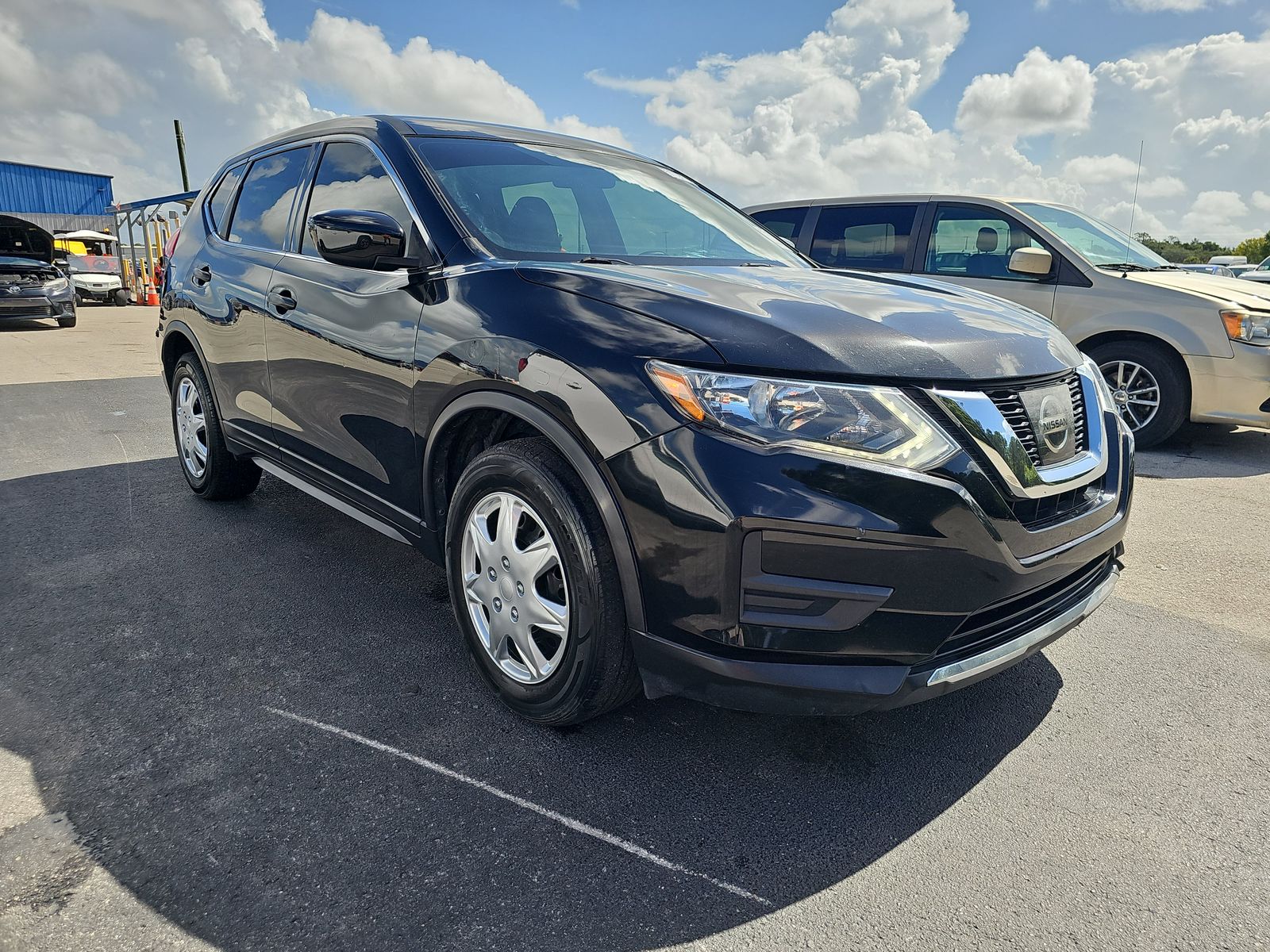 2017 Nissan Rogue S FWD