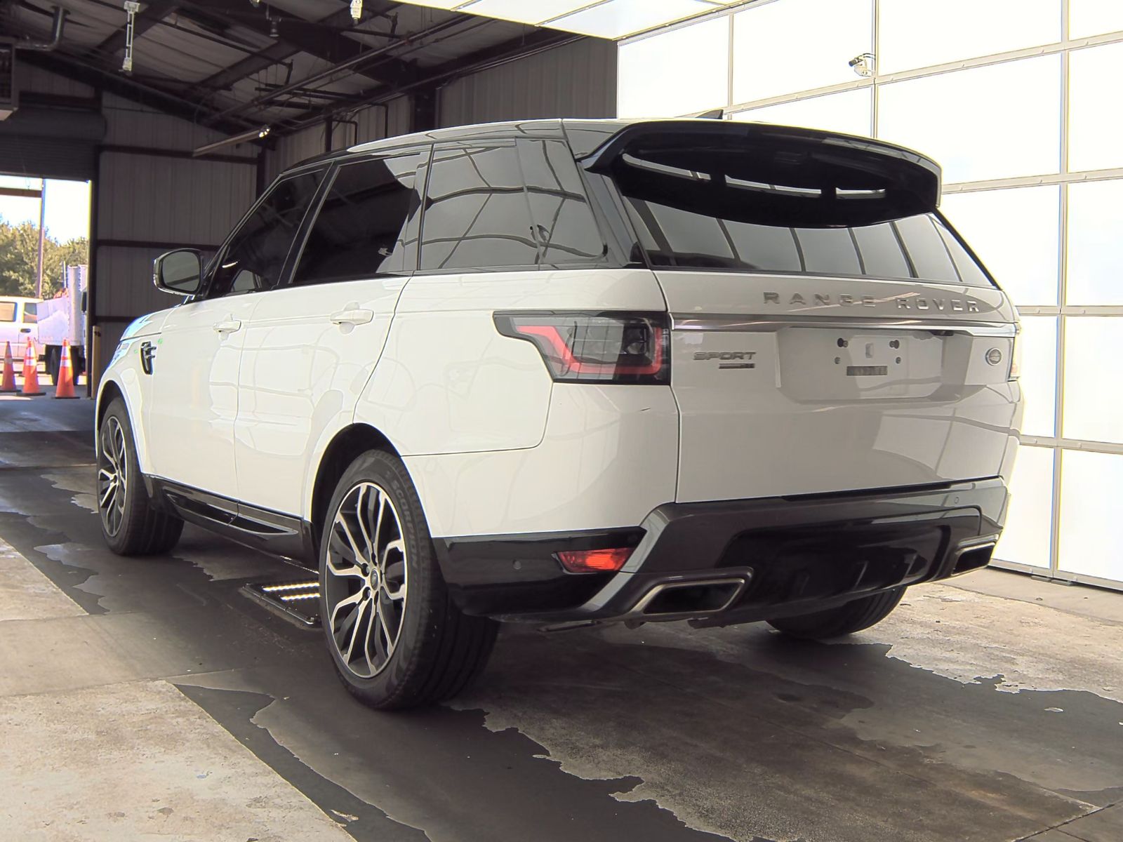 2018 Land Rover Range Rover Sport HSE AWD