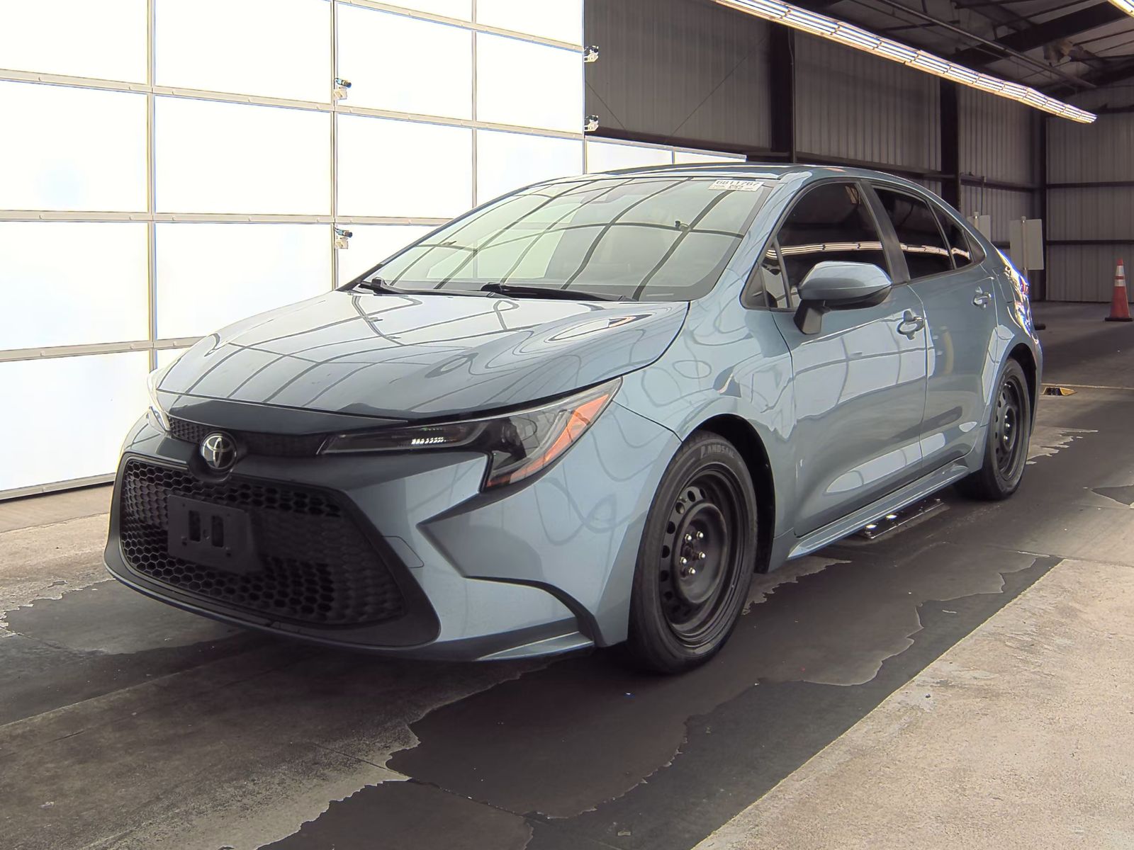 2020 Toyota Corolla LE FWD