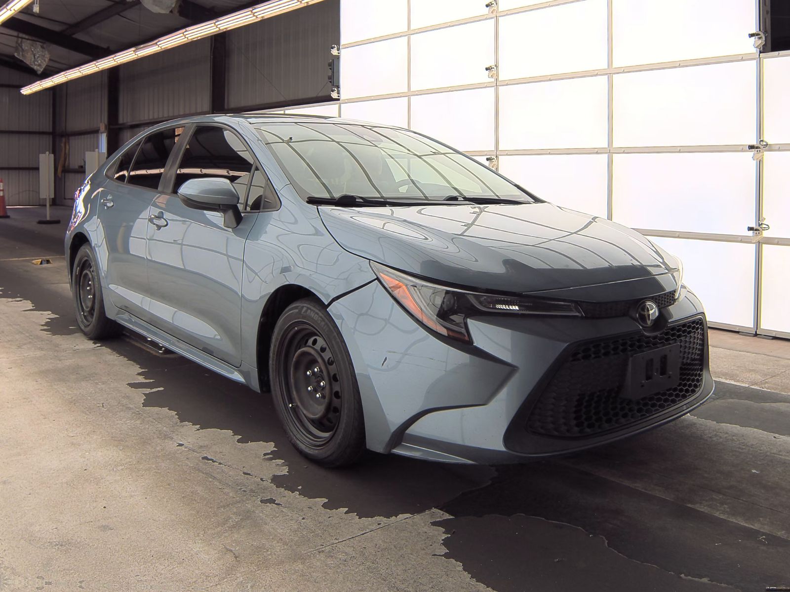 2020 Toyota Corolla LE FWD