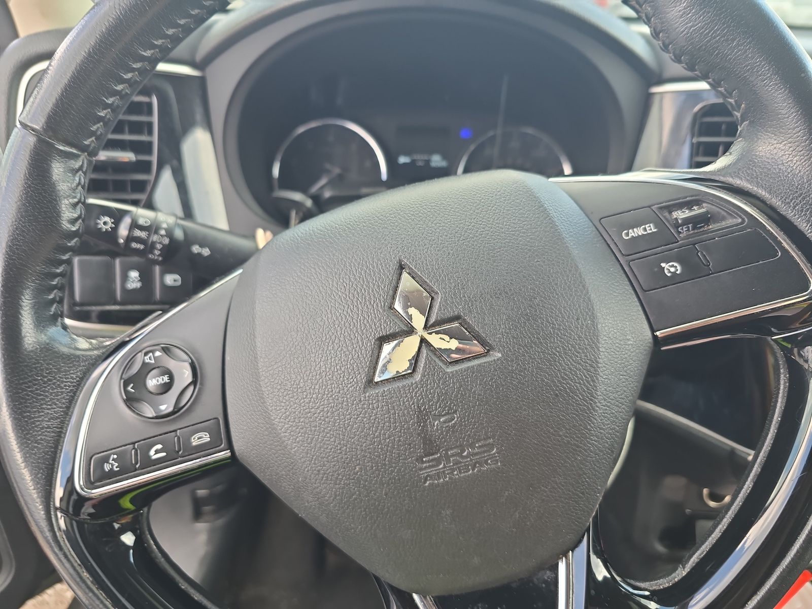 2019 Mitsubishi Outlander SE FWD