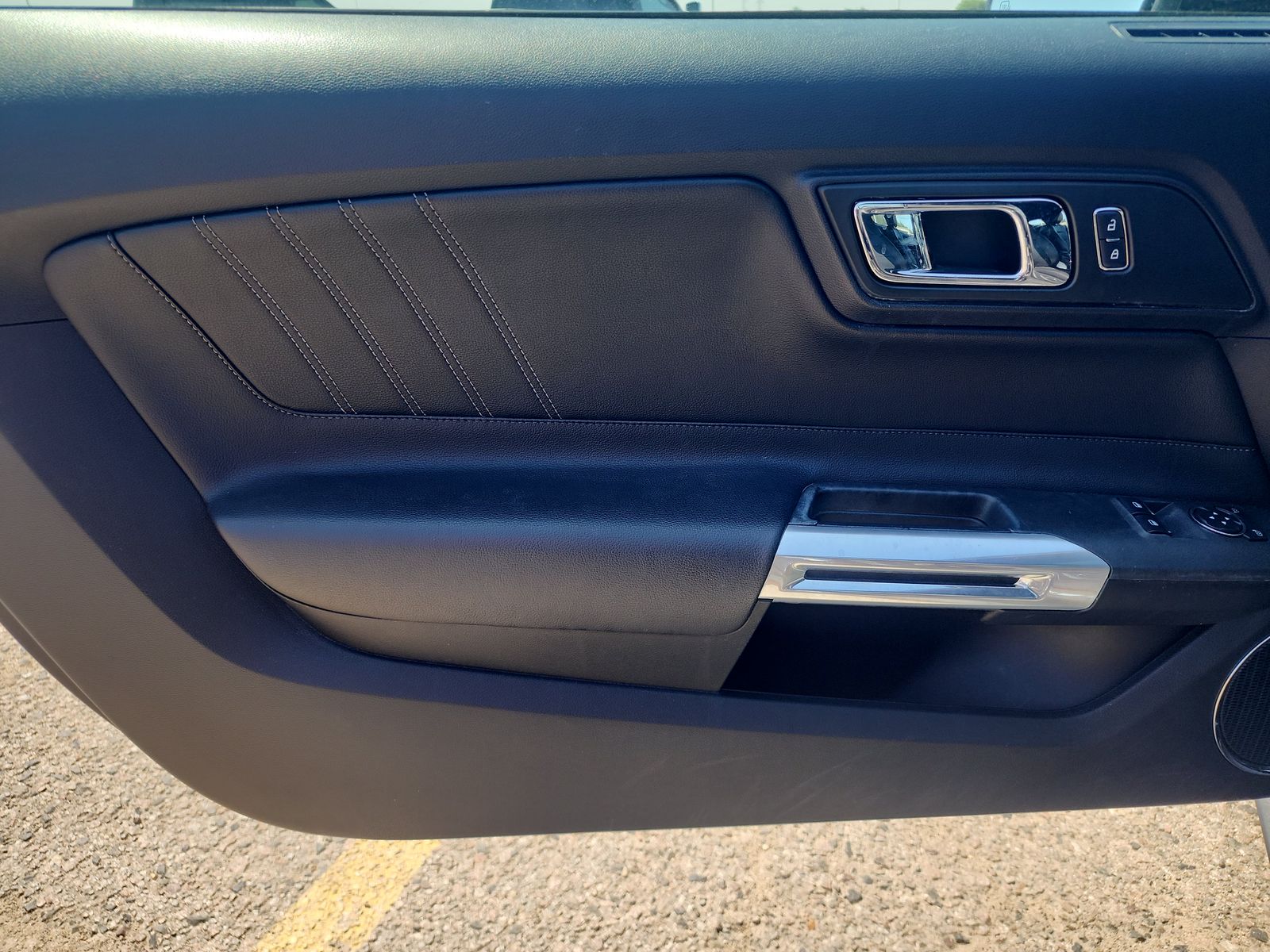 2017 Ford Mustang EcoBoost Premium RWD