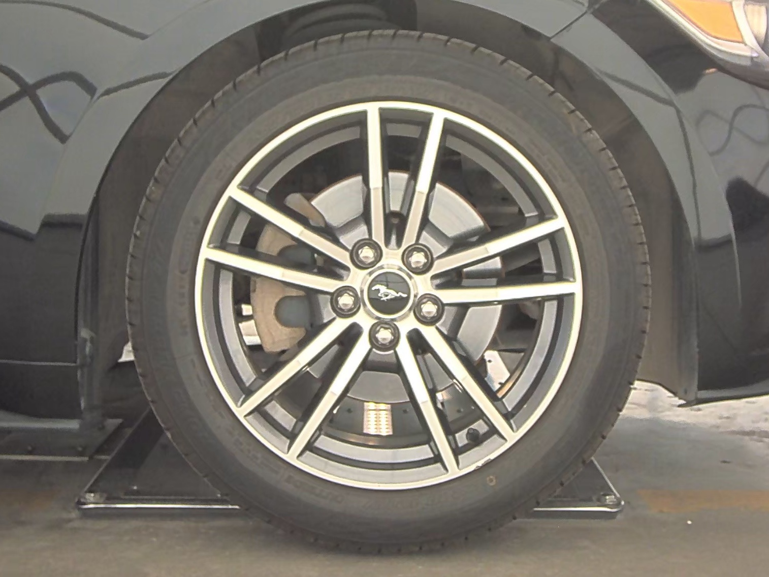 2017 Ford Mustang EcoBoost Premium RWD