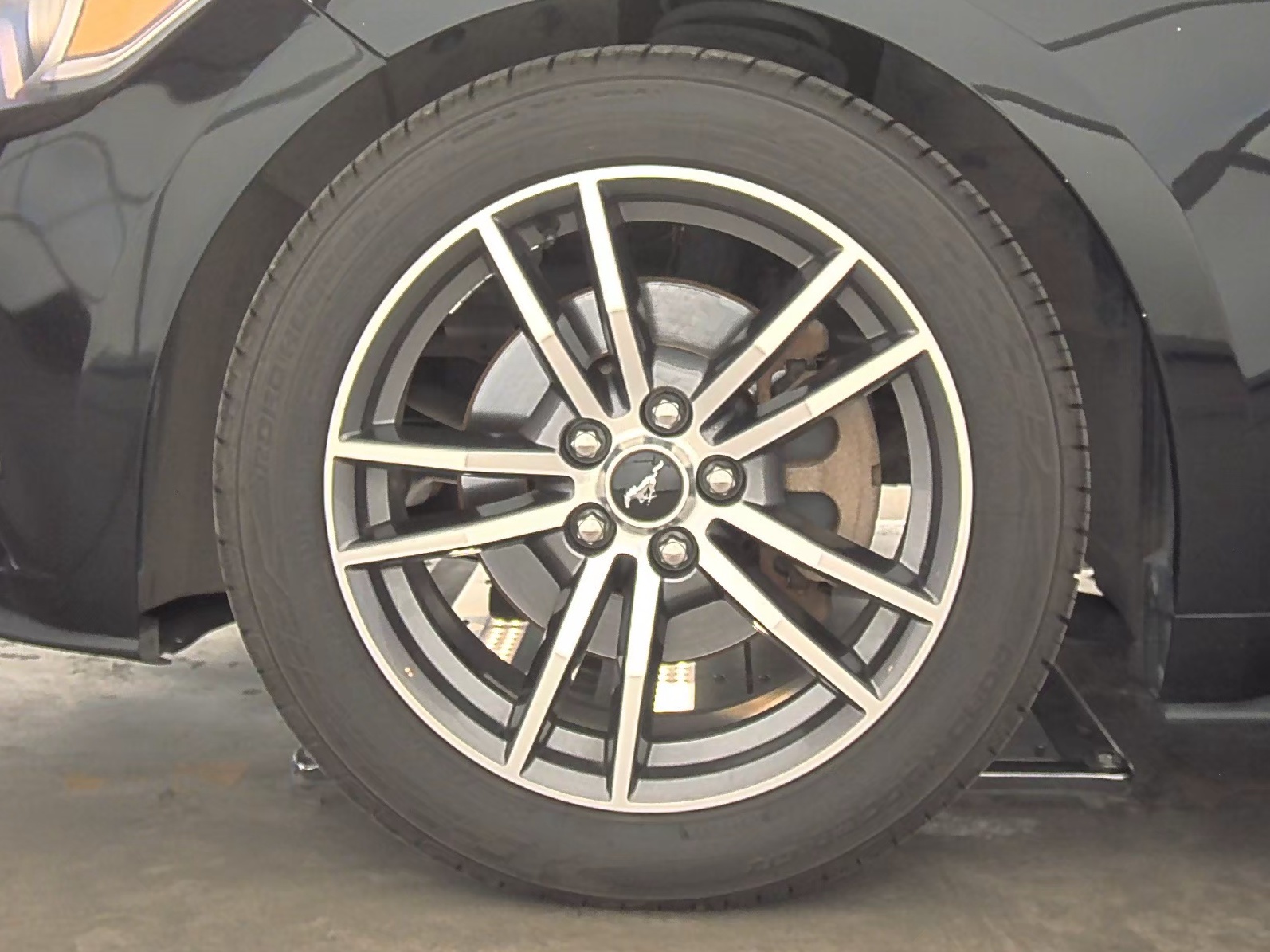 2017 Ford Mustang EcoBoost Premium RWD