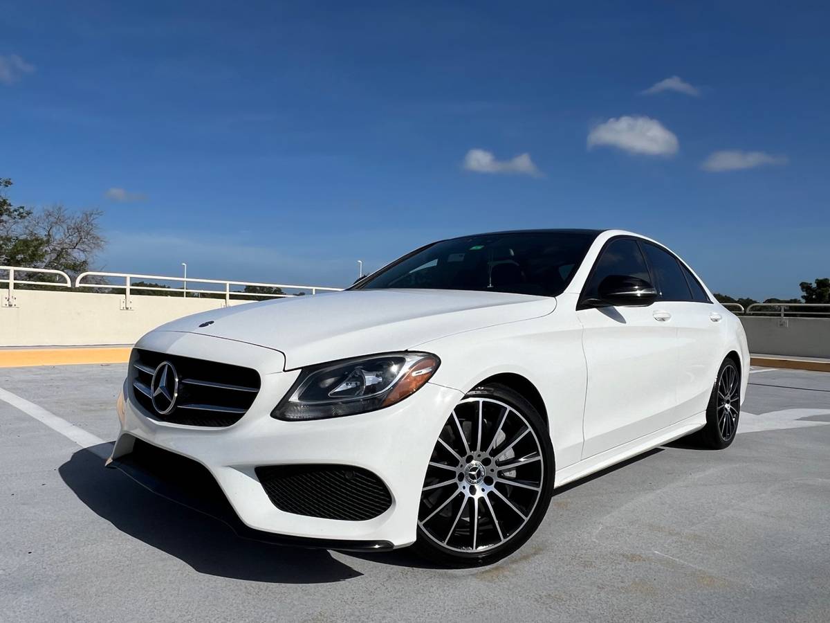 2017 Mercedes-Benz C-Class Sedan C 300 w/Sport Pkg