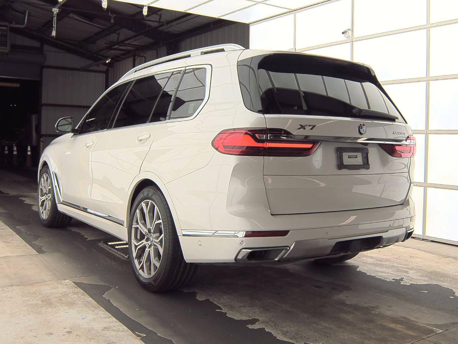 2020 BMW X7 xDrive40i AWD