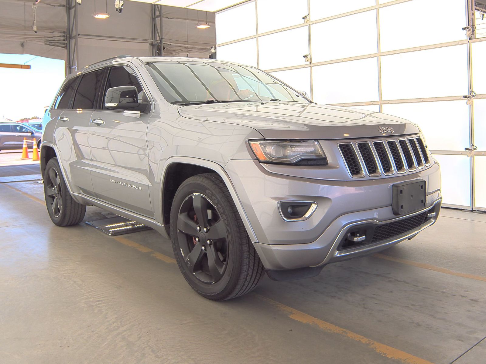 2014 Jeep Grand Cherokee Overland FWD