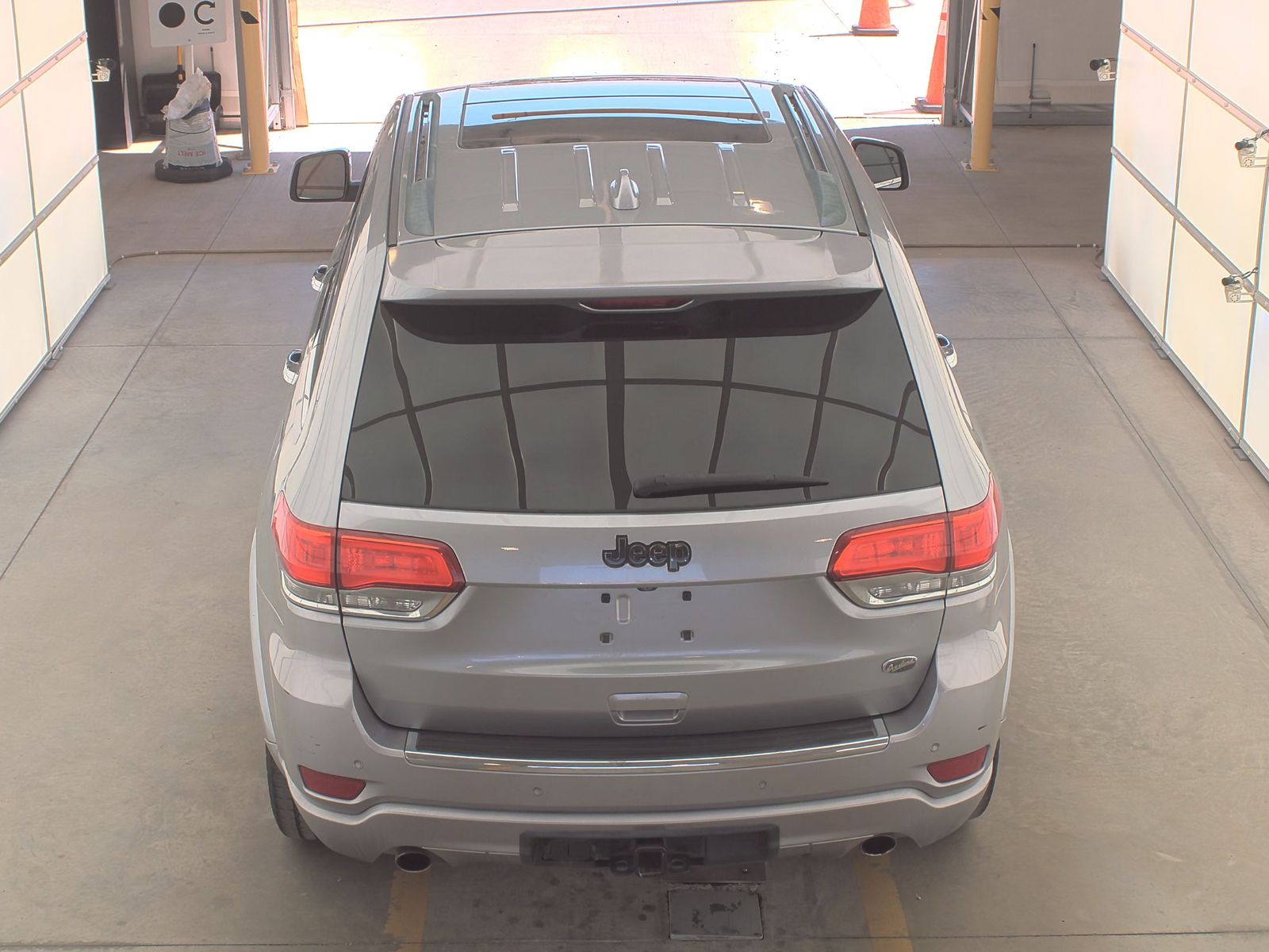 2014 Jeep Grand Cherokee Overland FWD