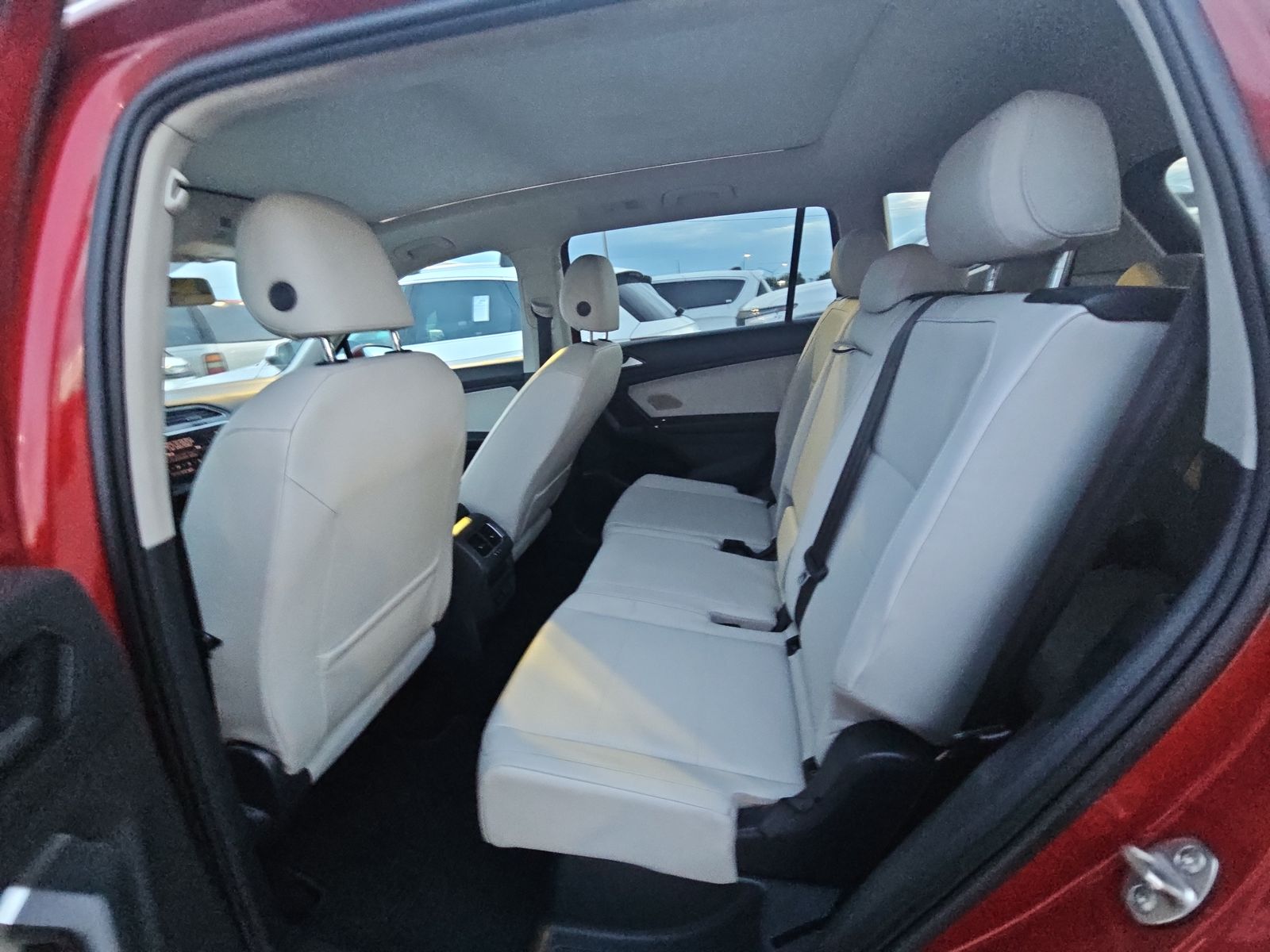 2018 Volkswagen Tiguan 2.0T SEL FWD