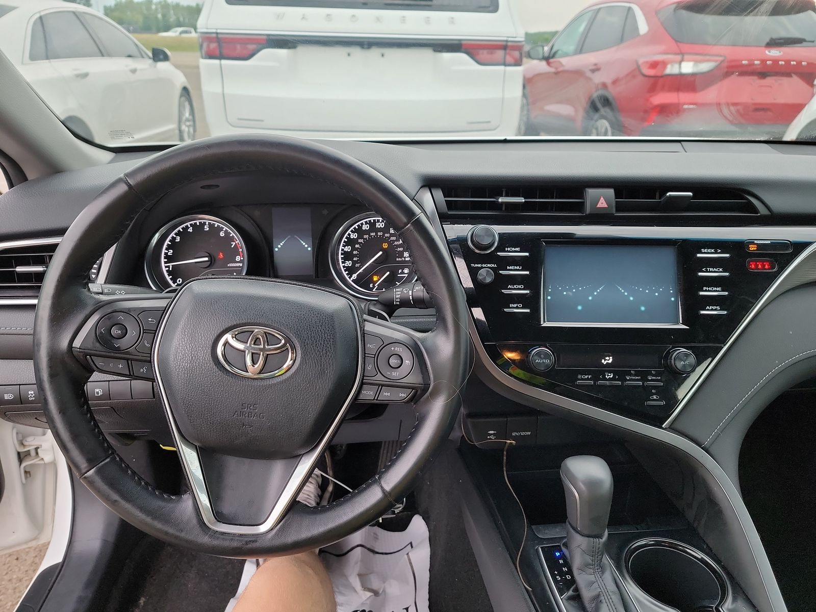 2018 Toyota Camry SE FWD