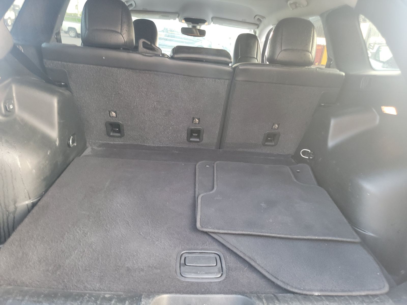 2019 Jeep Cherokee Limited FWD